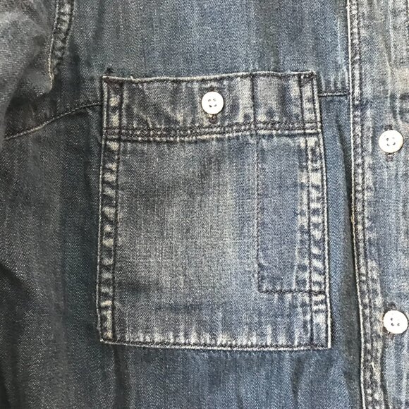 Madewell | Denim Boyshirt in Campground Wash - Picture 7 of 13